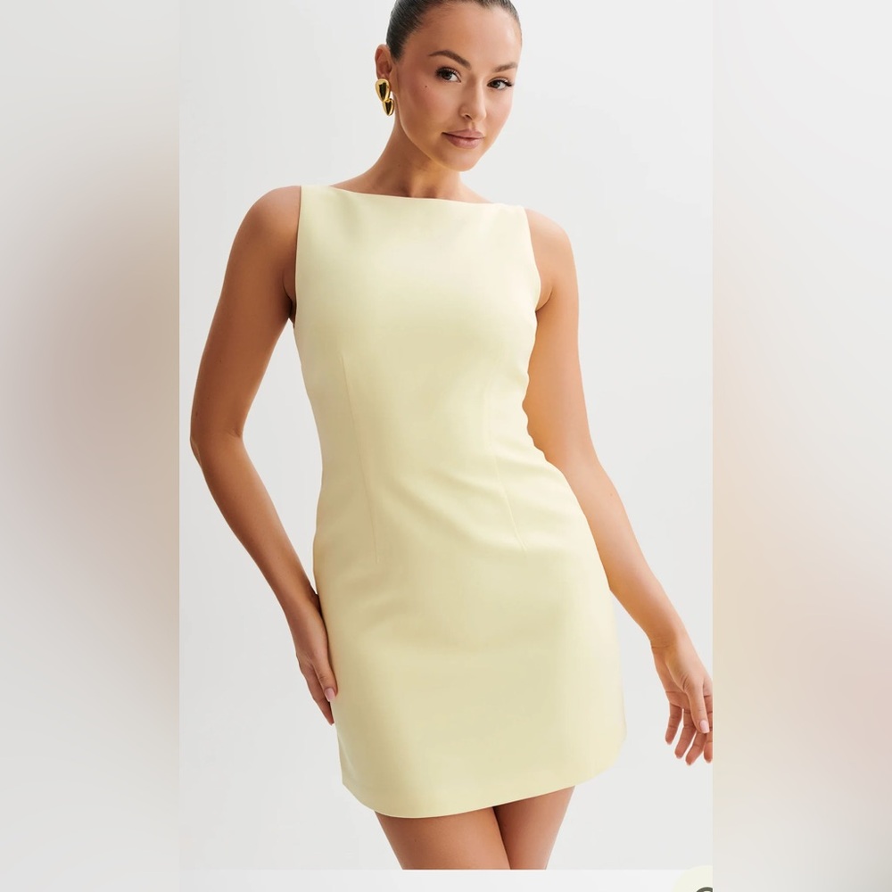 Angela
Suiting Mini Dress - Lemon